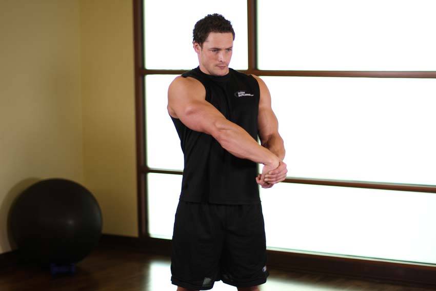 Side Wrist Pull